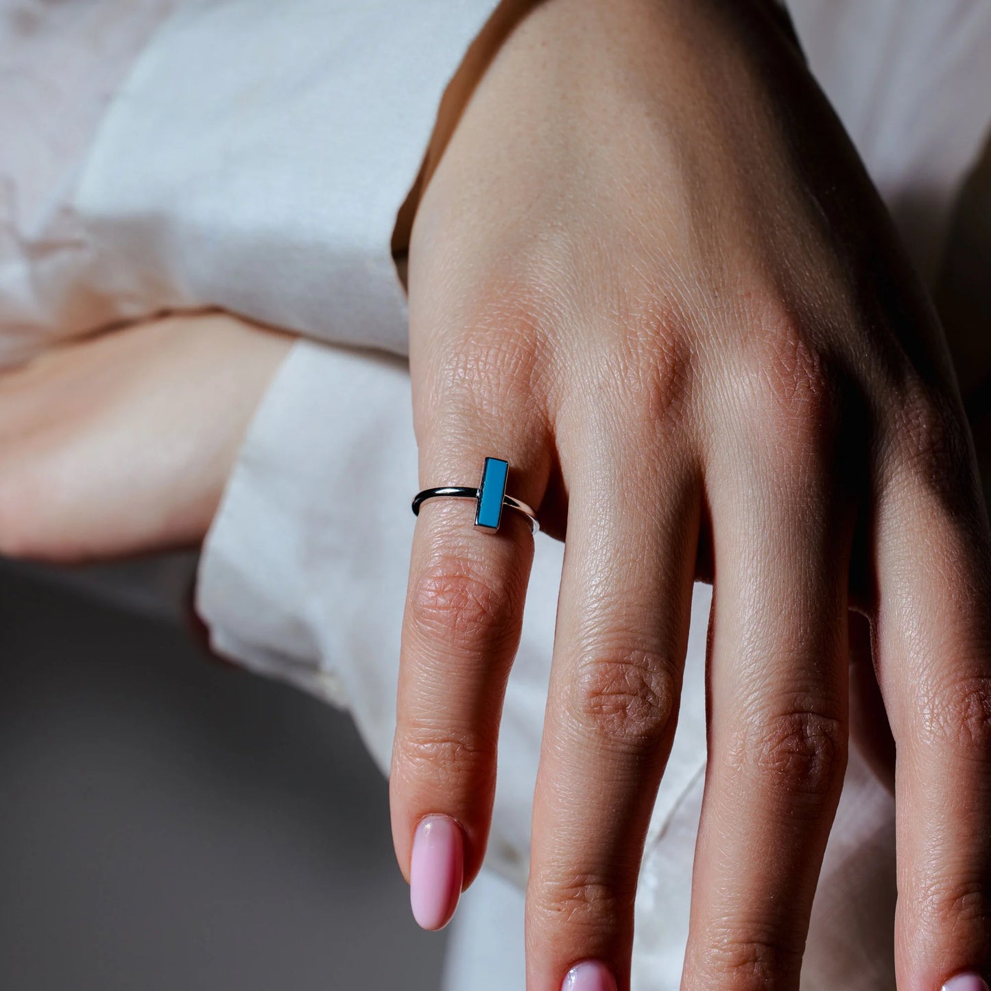 925 Sterling Silver Rhodium Plated Turquoise Stone Bar Ring