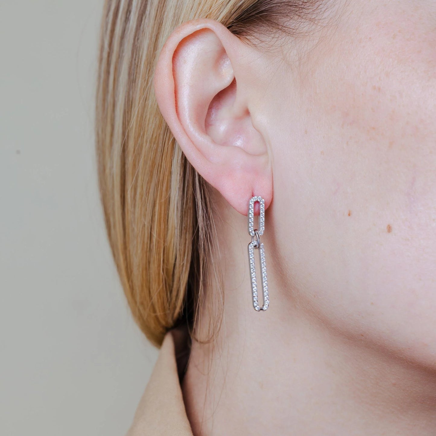 925 Sterling Silver Rhodium Plated Dangling CZ Paperclip Earring