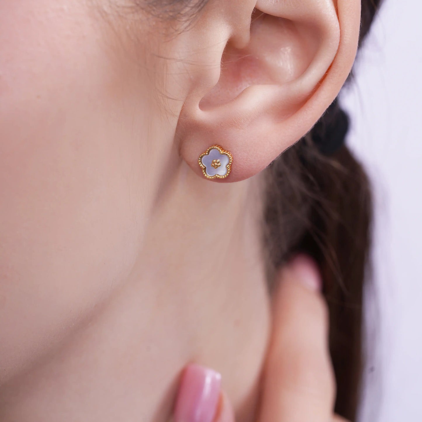 925 Sterling Silver Gold Plated Diamond Cut Mother of Pearl Floral Halo Stud Earrings