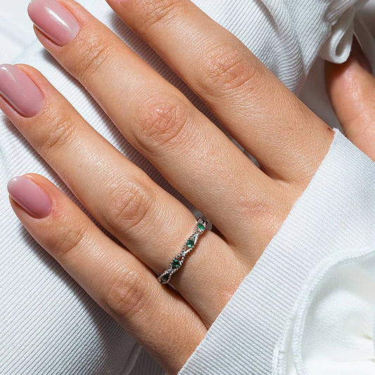925 Sterling silver Rhodium Plated Intersecting Waves Green CZ Ring