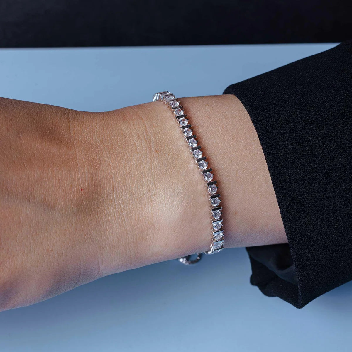 925 Sterling Silver Rhodium Plated CZ Lariat Bracelet