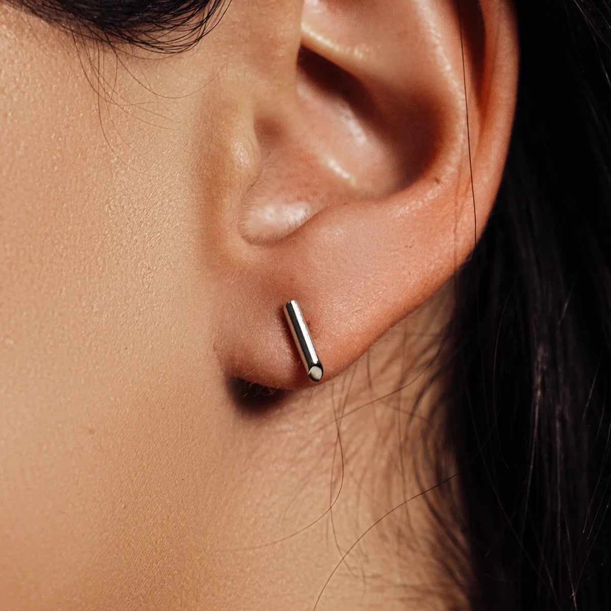 925 Sterling Silver Rhodium Plated Minimal Bar Stud Earrings