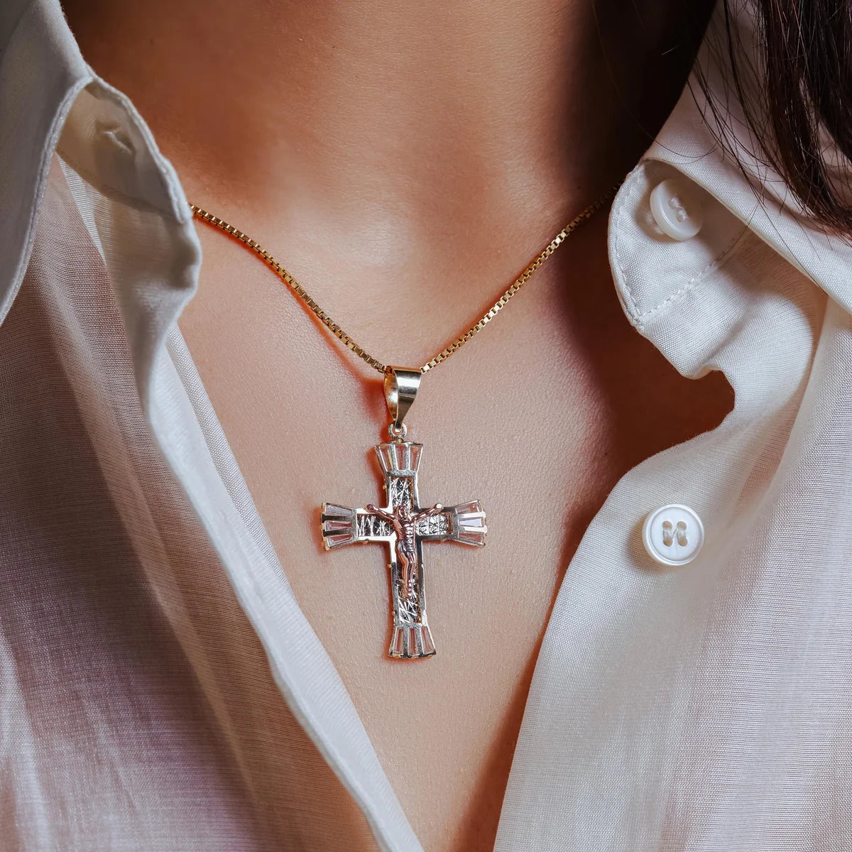14 Karat Yellow Gold Crucifix Diamond Cut Baguette Clear CZ Pendant