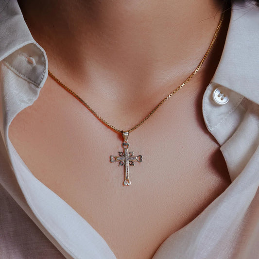 14 Karat Yellow Gold Cross Heart Cutout Clear CZ Pendant