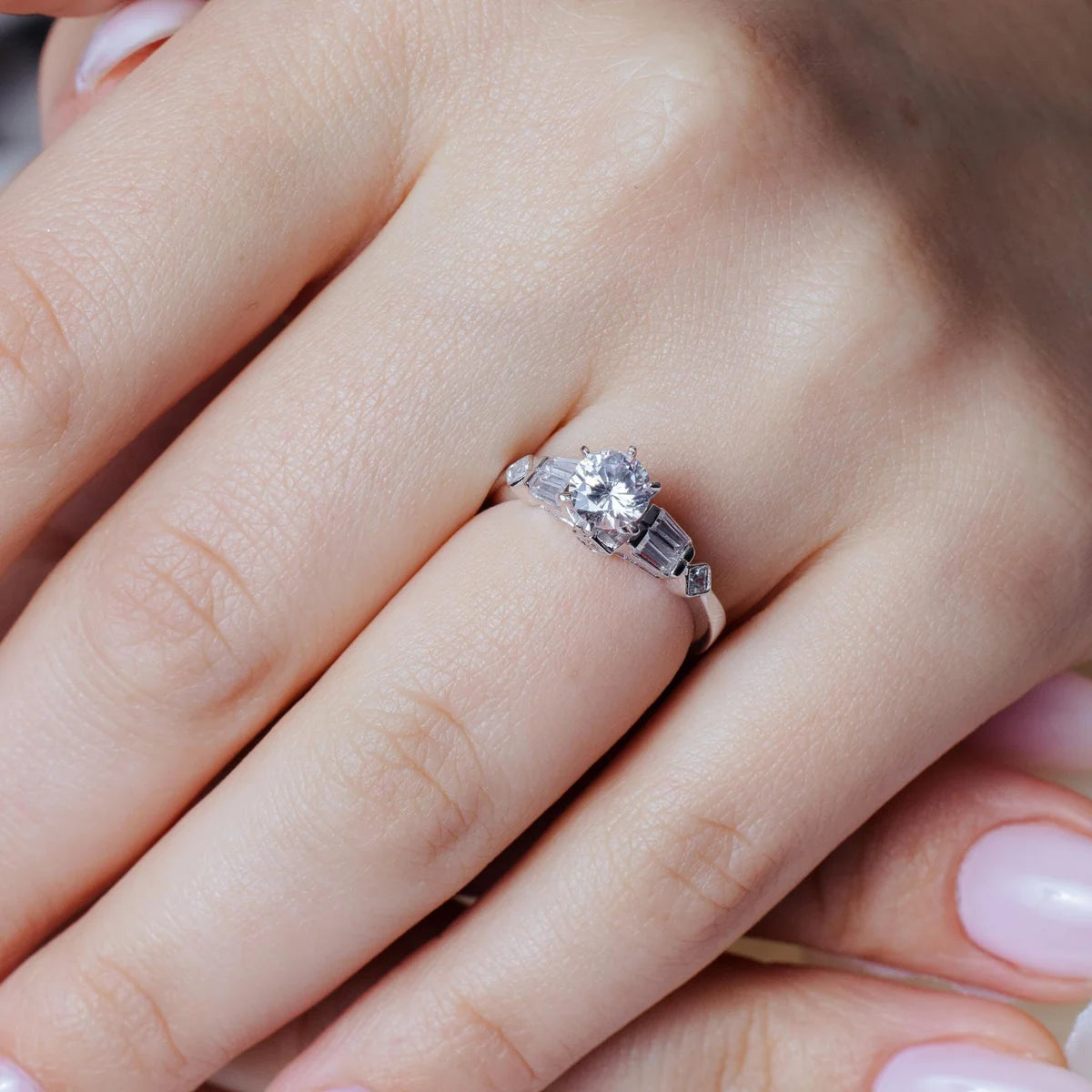 925 Sterling Silver Rhodium Plated Clear Baguette Round Center CZ Ring