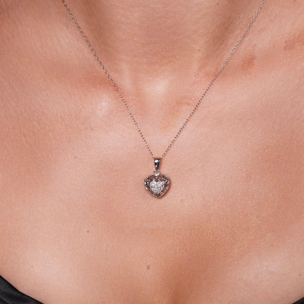 925 Silver Clear CZ Rhodium Plated Heart Locket Pendant Necklace