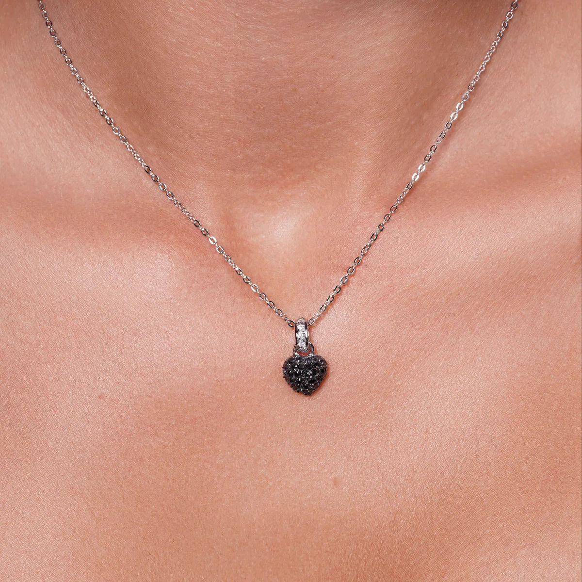 925 Silver Clearance-Black Clear CZ Black Rhodium and Rhodium Plated Heart Pendant Necklace