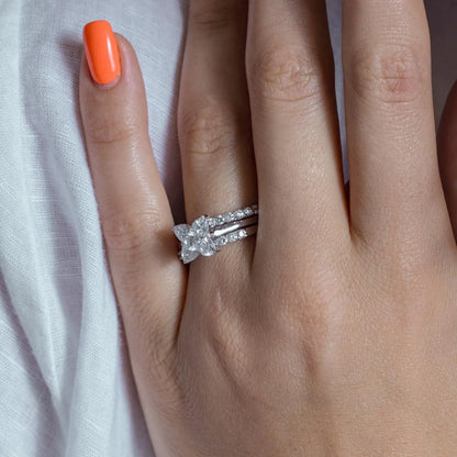 925 Silver Rhodium Plated Flower Center Clear CZ Bridal Ring Set