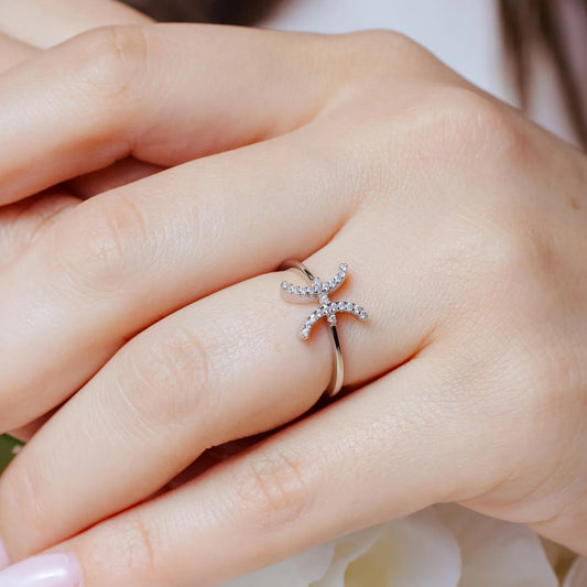925 Sterling Silver Rhodium Plated Pisces CZ Zodiac Sign Ring