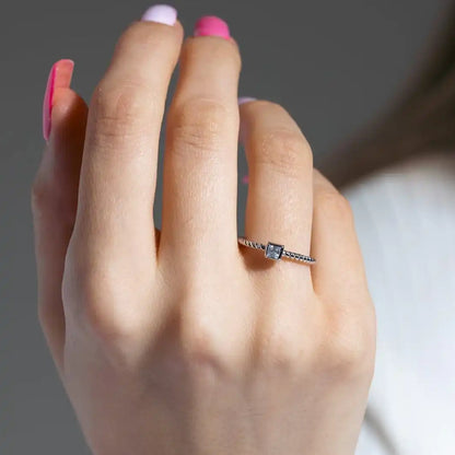 925 Sterling Silver Rhodium Plated Clear Square Center CZ Bead Ring