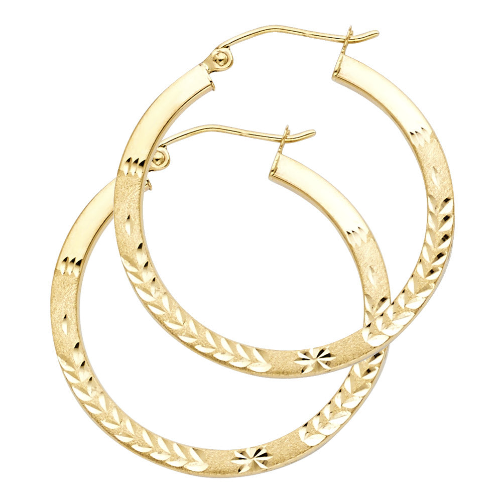 14K Yellow Gold Diamond-Cut Faceted Hoop Earrings aprox 1 3/4" in diameter