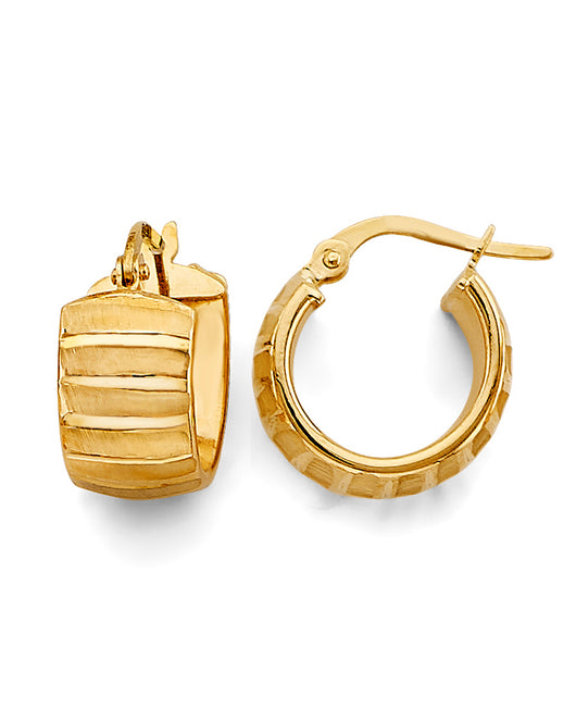 14K Yellow Gold Diamond-Cut Faceted Hoop Earrings aprox 1/2