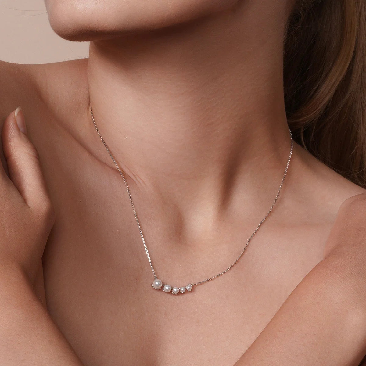 925 Silver Rhodium Plated Graduated Fresh Water Pearl Necklace
