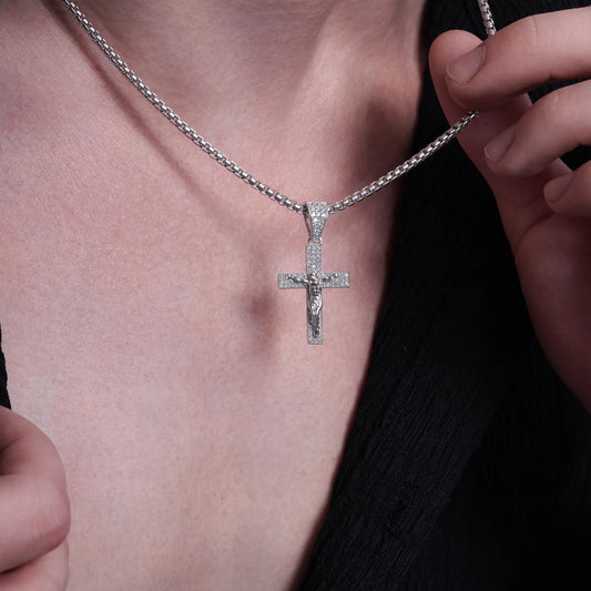 925 Sterling Silver Rhodium Plated Crucifix Cross Clear CZ 18.4mm x 25.5mm Pendant