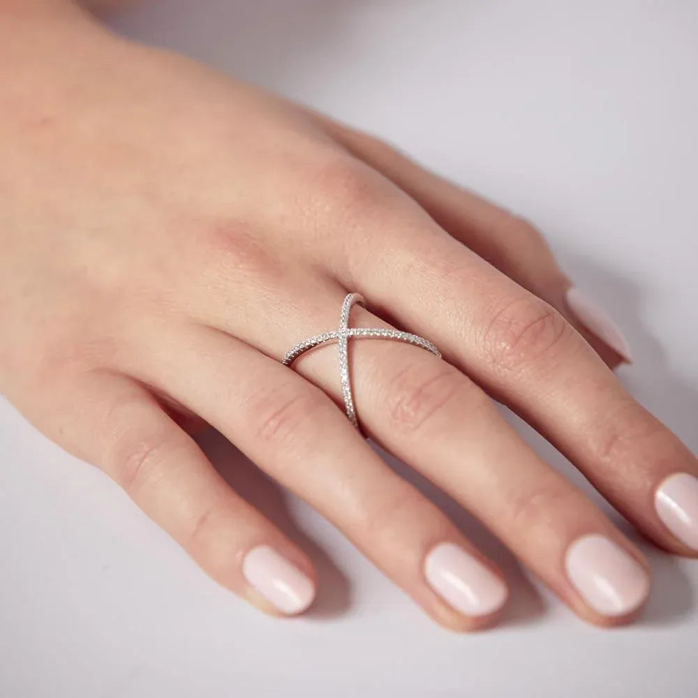 925 Sterling Silver Rhodium Plated 4 Way CZ Cross Ring