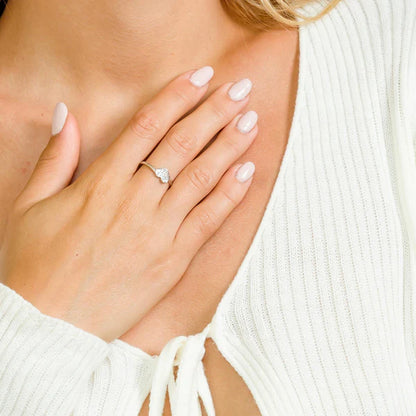 925 Sterling silver Rhodium Plated Round Band with CZ Heart Ring