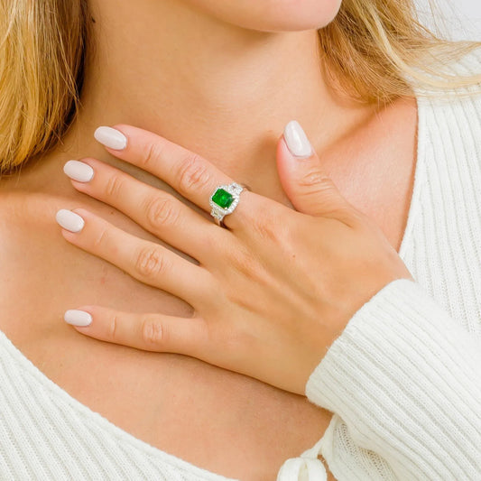 925 Sterling Silver Rhodium Plated Green Emerald Cut Center CZ Stone Ring