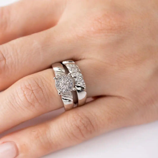925 Sterling Silver Rhodium Plated Sideway Stone Design Custer CZ Center Wedding Ring