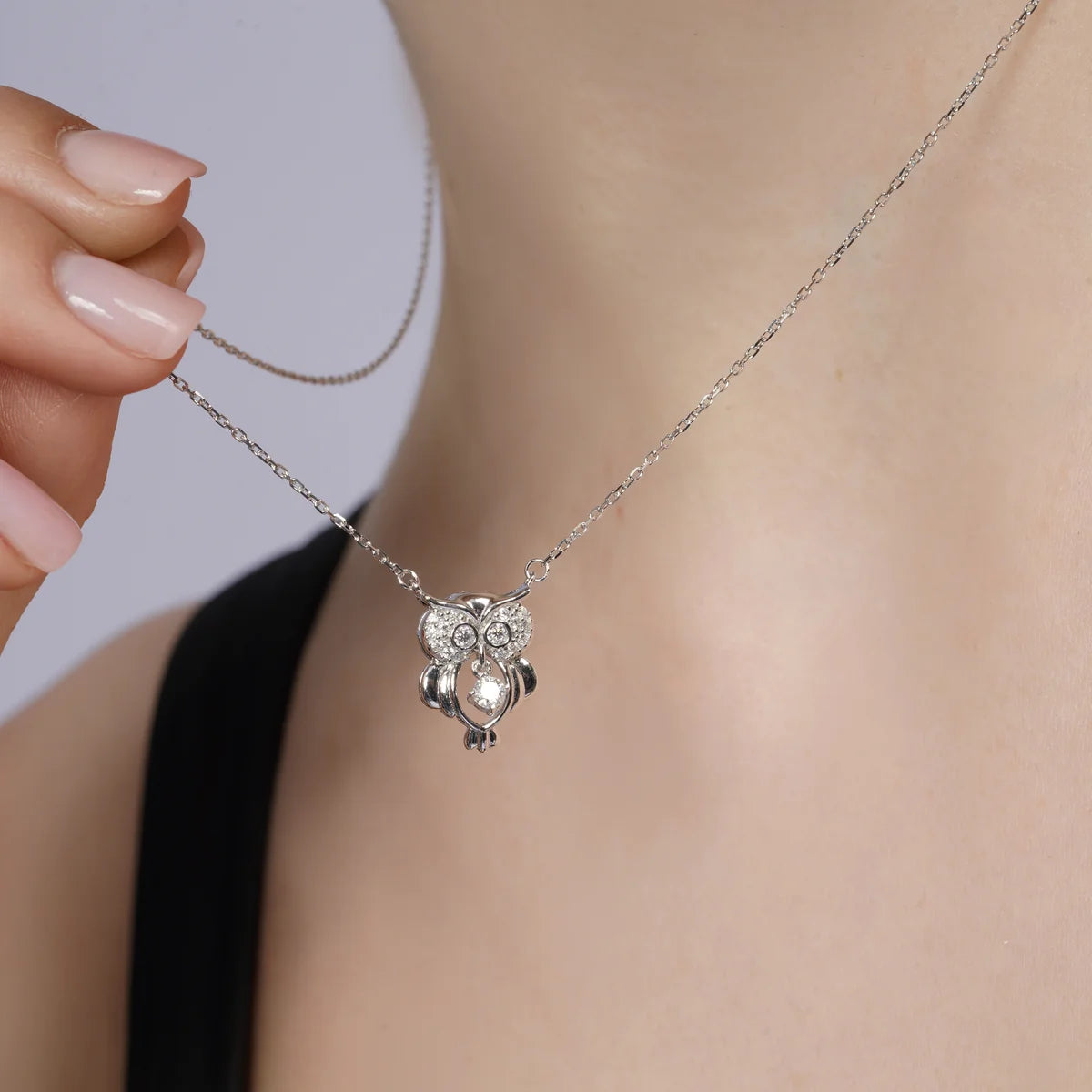 925 Sterling Silver Rhodium Plated Dancing Moissanite Owl Pendant Necklace
