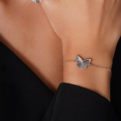 925 Sterling Silver Rhodium Plated Diamond Cut Butterfly Charm 15.3mm x 12mm Adjustable Bracelet