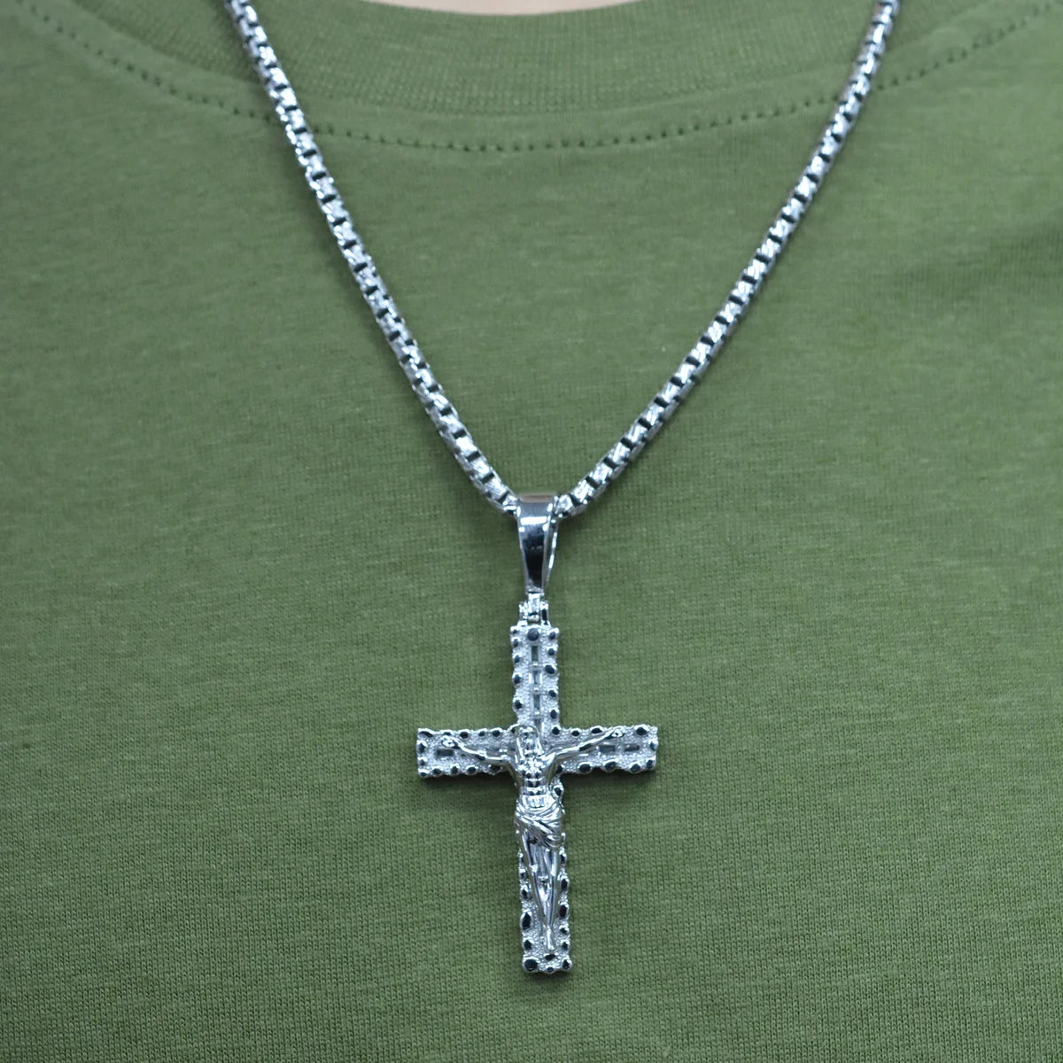 925 Sterling Silver Rhodium Plated Nugget Crucifix Cross Baguette Clear CZ 29mm x 41mm Pendant