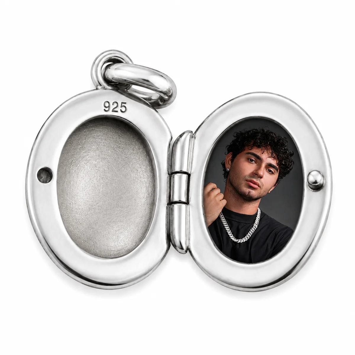 925 Sterling Silver High Polished Oval Locket