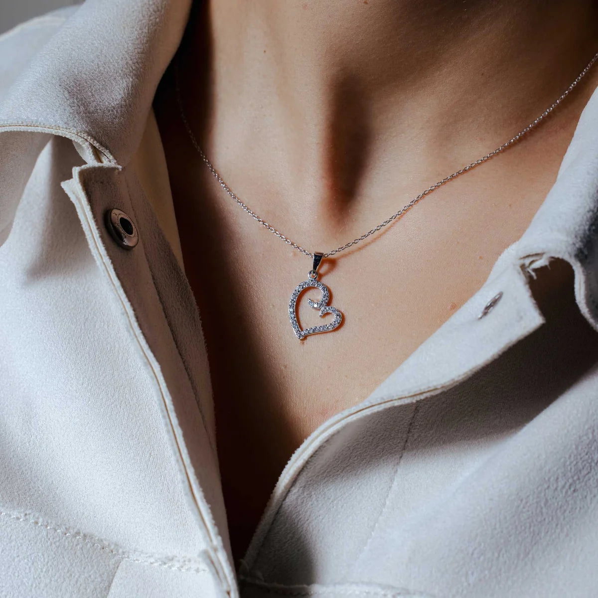 925 Silver Rhodium Plated Clear CZ Heart Pendant Necklace