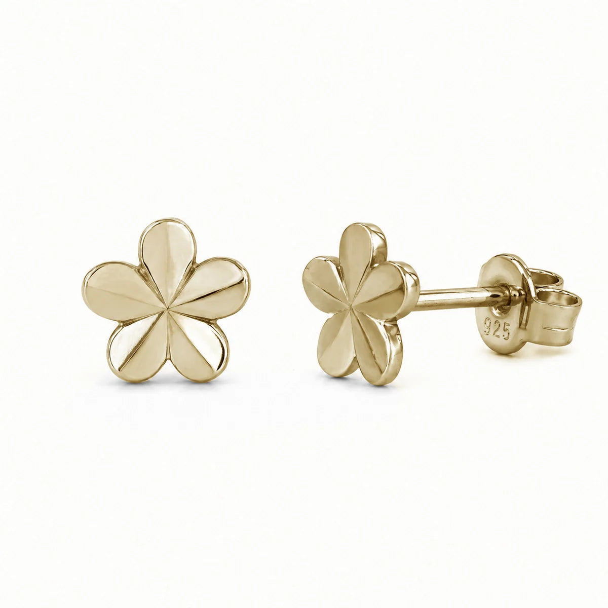 925 Sterling Silver Diamond Cut Flower Stud Earrings