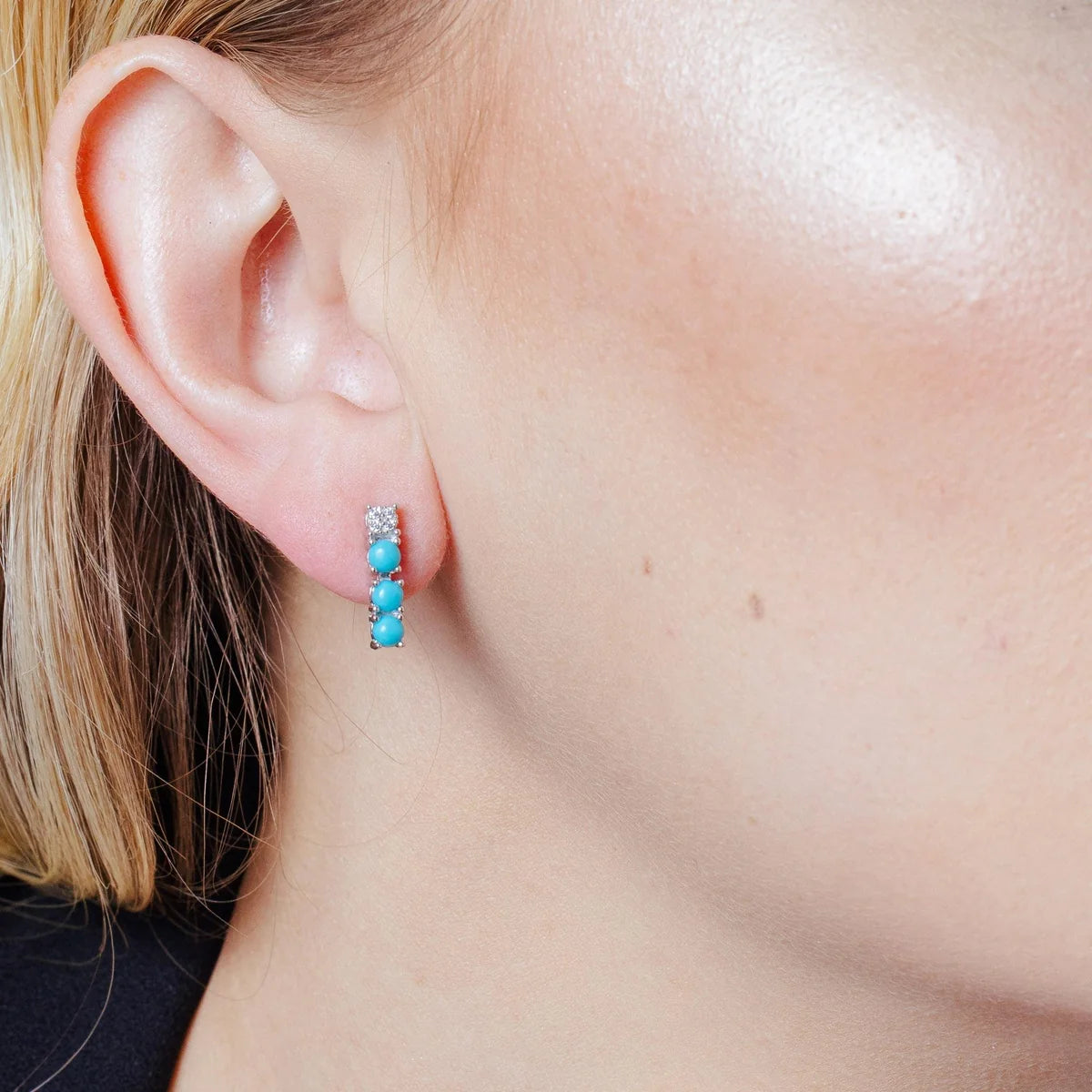 925 Sterling Silver Rhodium Plated Flexible Bar CZ and Synthetic Turquoise Earring