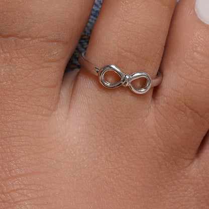 925 Silver Rhodium Plated Mini Bow Toe Ring