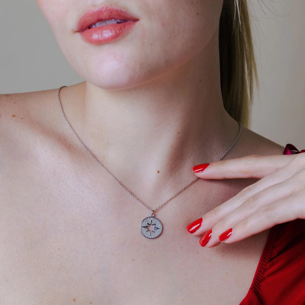 925 Sterling Silver Rhodium Plated Star Cutout Disc Pendant Necklace